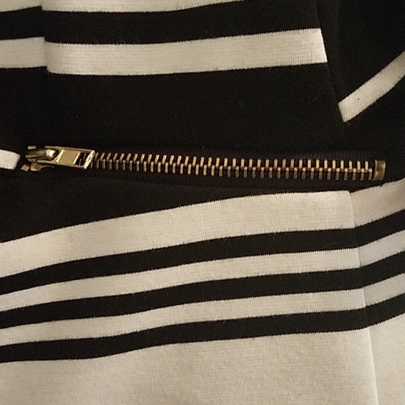 Elements Jacket - Picture 2 of 3